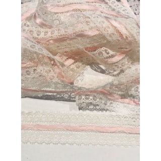 Pink Ribbon/Lace Insertion (10m)