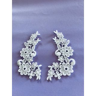 Flower Cluster Motif (Paired)