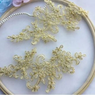 Gold Metallic Lace Flower Motif