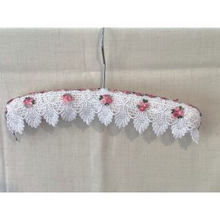 Child's Lace Pixie Coat Hanger Kit